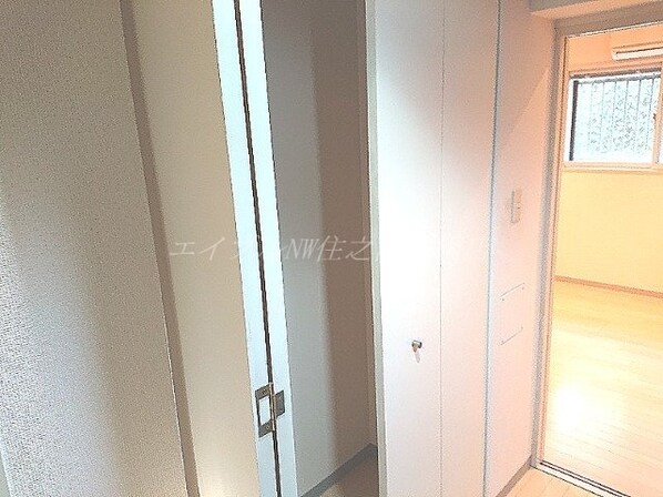 パラドール北加賀屋の物件内観写真